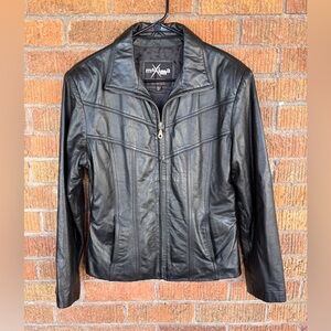 Wilsons Leather Maxima Women’s Size M Black Leather Jacket Full Zip Collared
